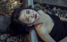 乔依醒来后续写