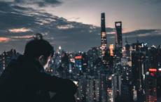 失去活力的我们，还是什么？