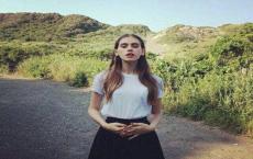 赠人玫瑰，收留余香