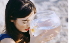 表达压抑又无奈的诗句