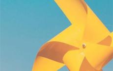 蜡烛有心还惜别，替人垂泪到天明全诗的意思_上句下句