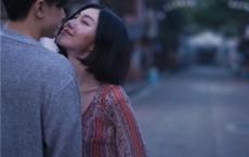 席慕容经典伤感诗歌《恨晚》欣赏